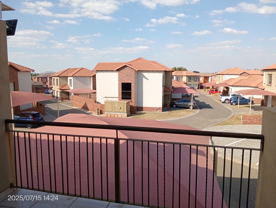To Let 3 Bedroom Property for Rent in Waterval East North West